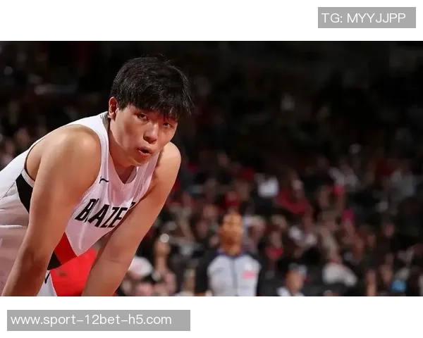 开拓者媒体人建议让杨瀚森防守大洛威表现或优于克林根和罗威